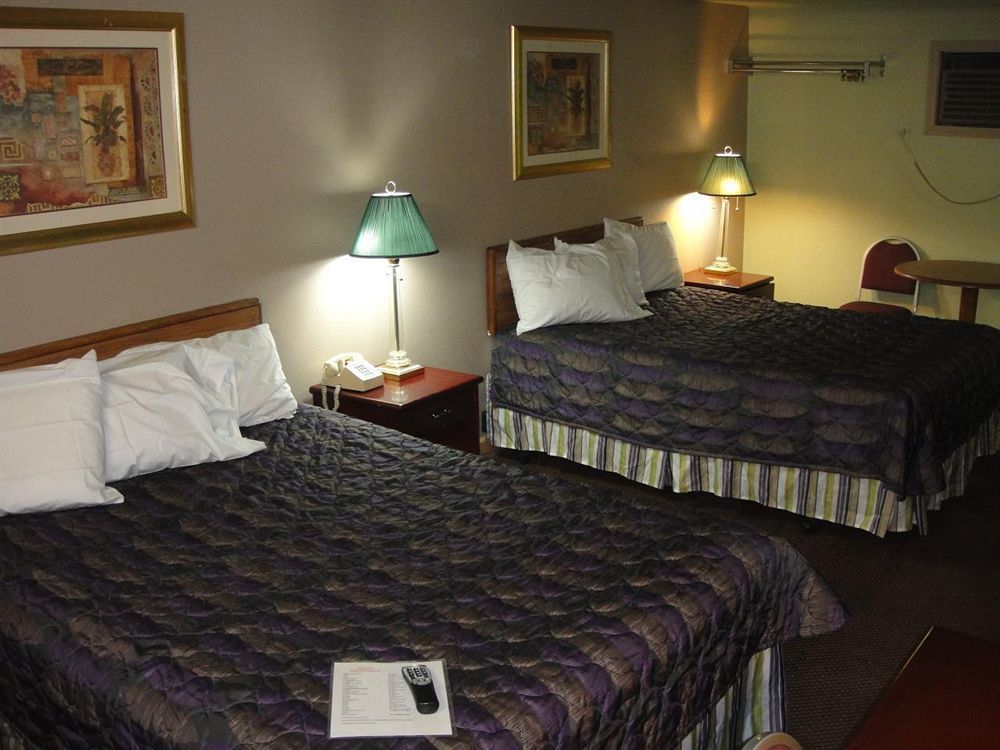 Trails West Motel South Hutchinson Kültér fotó